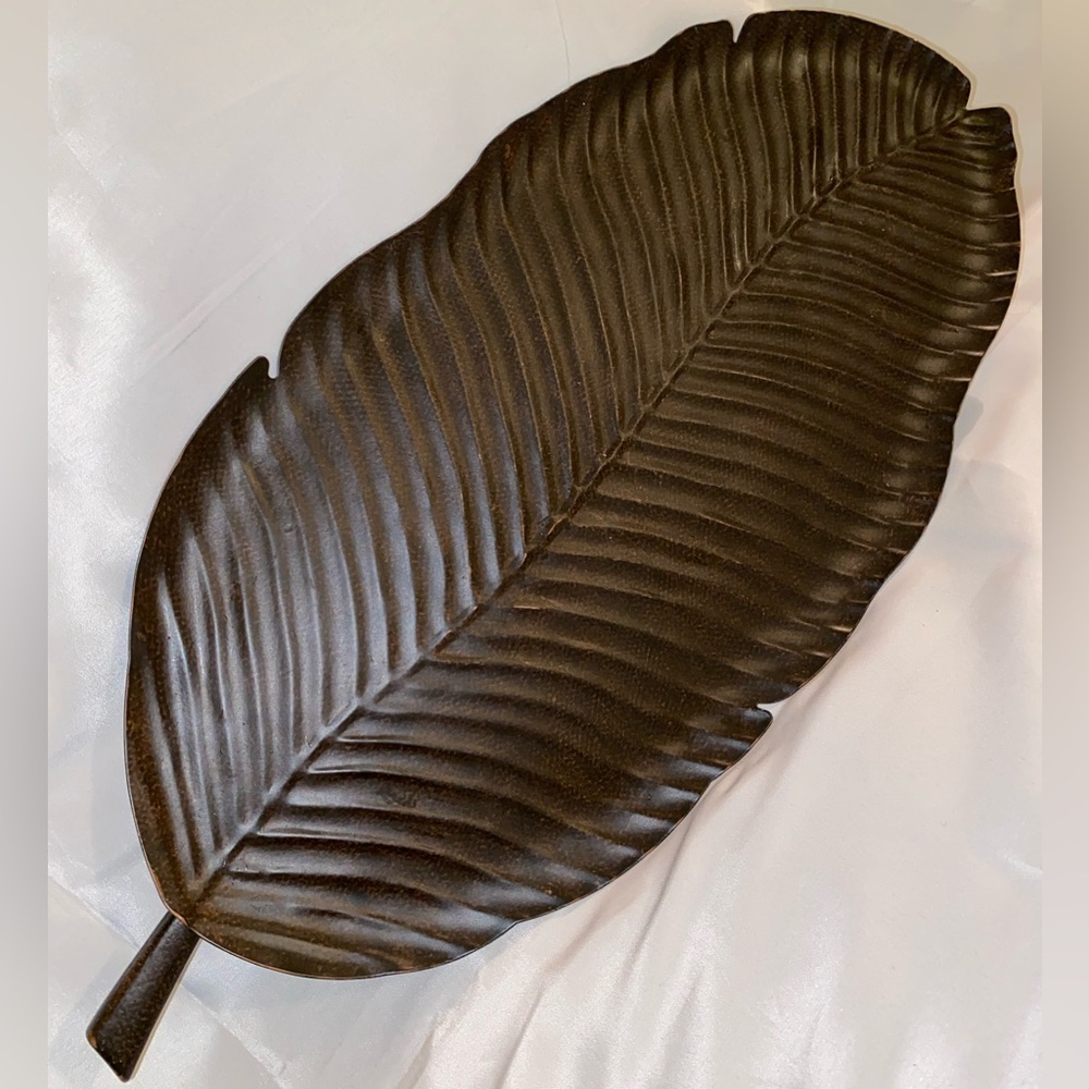 🍃PartyLite RETIRED Island Escape Banana Leaf Metal Tray P8411 - EUC